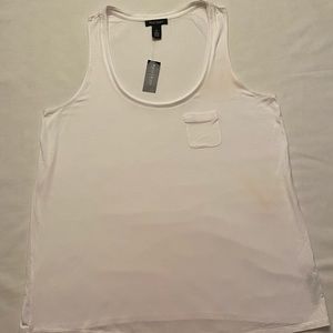 White tank top with pocket